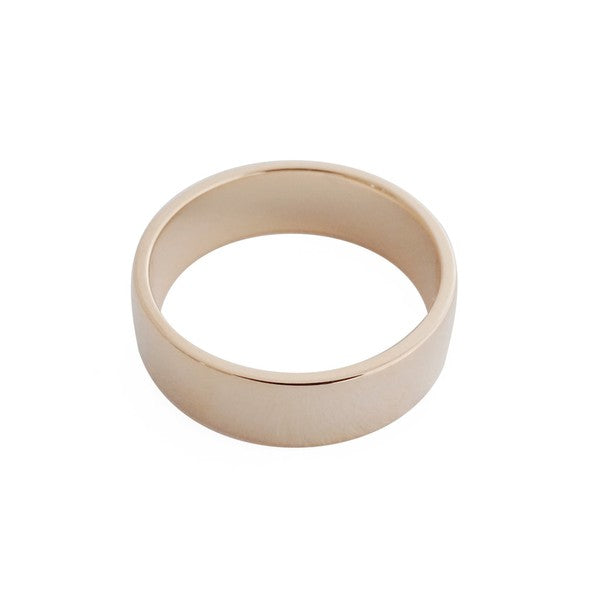 Sleek and Simple Band Ring