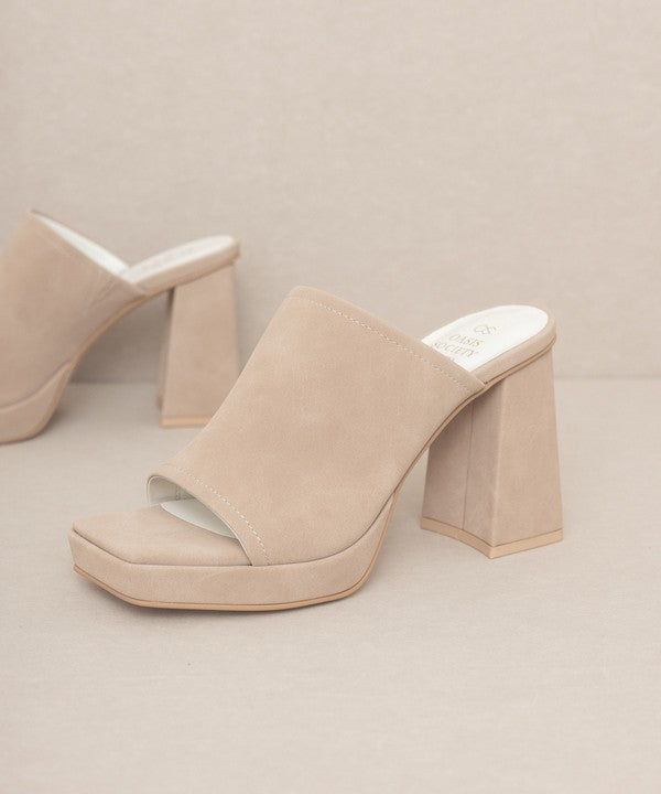 Slip on shops platform heels