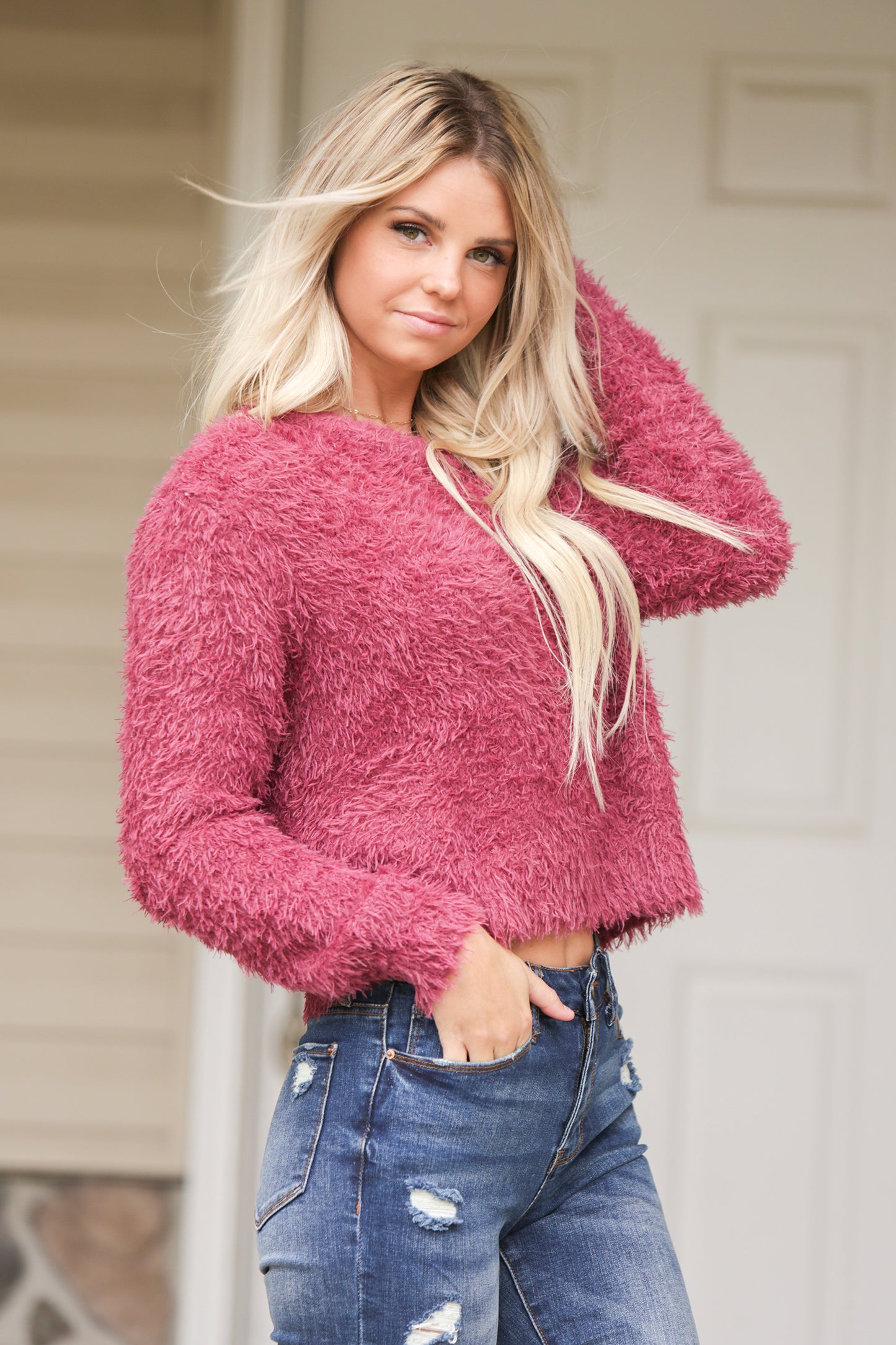 Fuzzy Neve Sweater